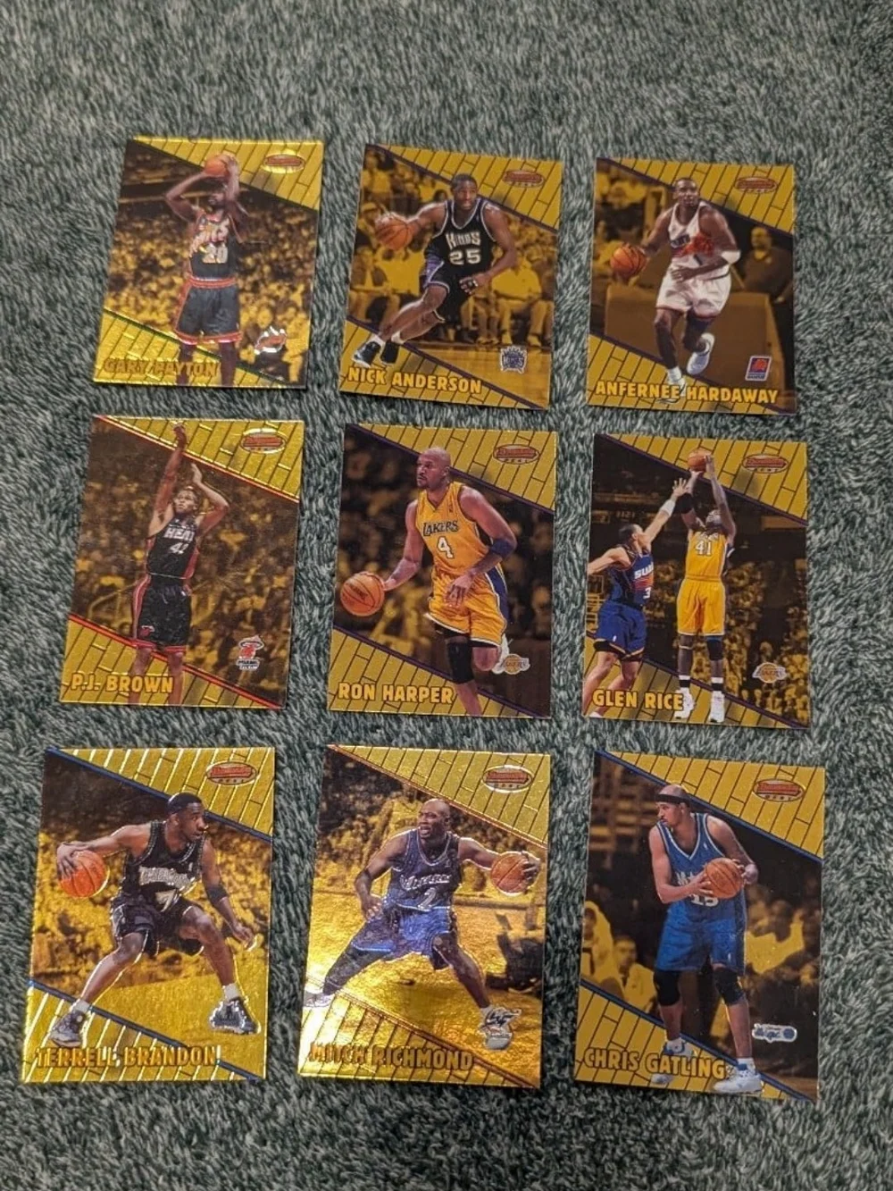 1999-00 Bowman's Best basketball card lot featuring 35 total cards. 2x refractor